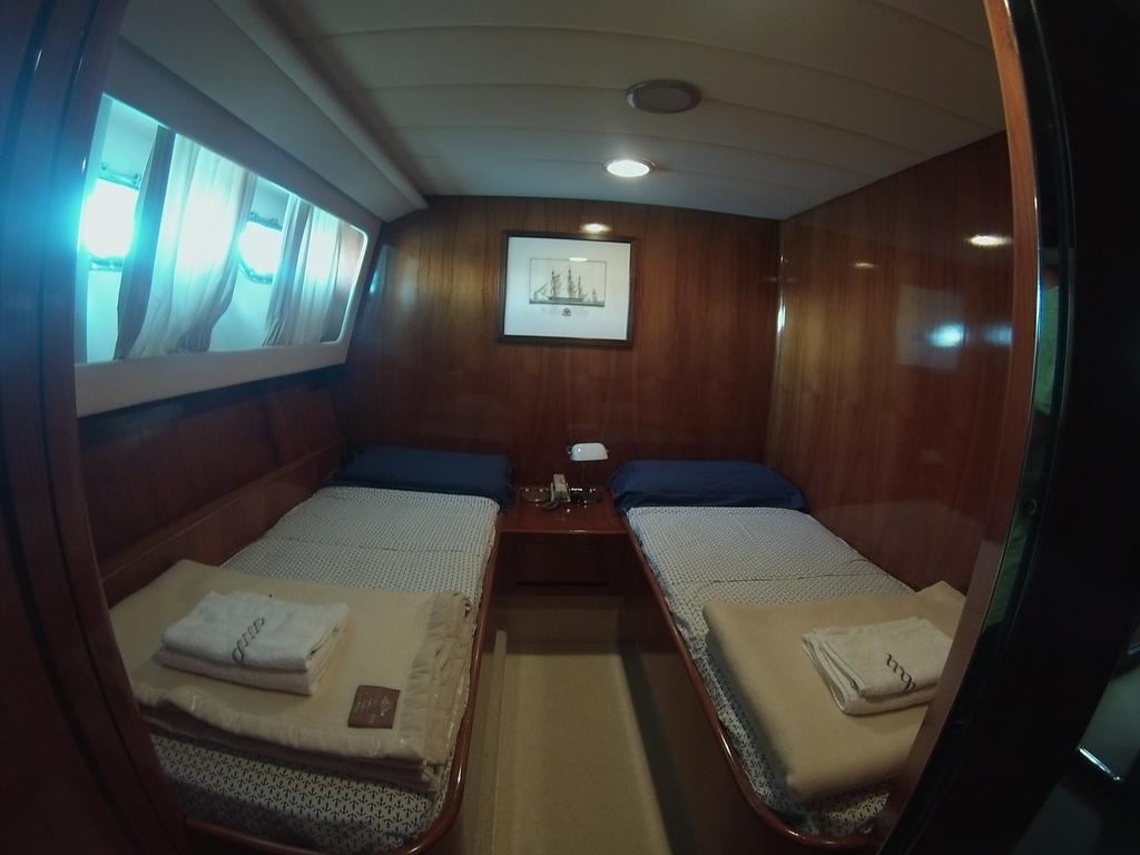 Riviera Boat Resort La Spezia Chambre photo